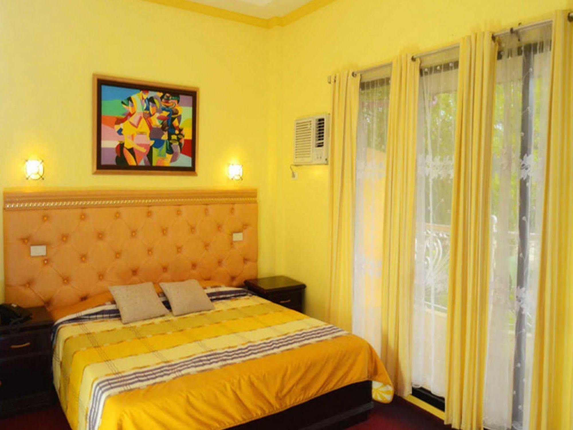 Oyo 197 Sunny Point Hotel Davao City Exterior foto