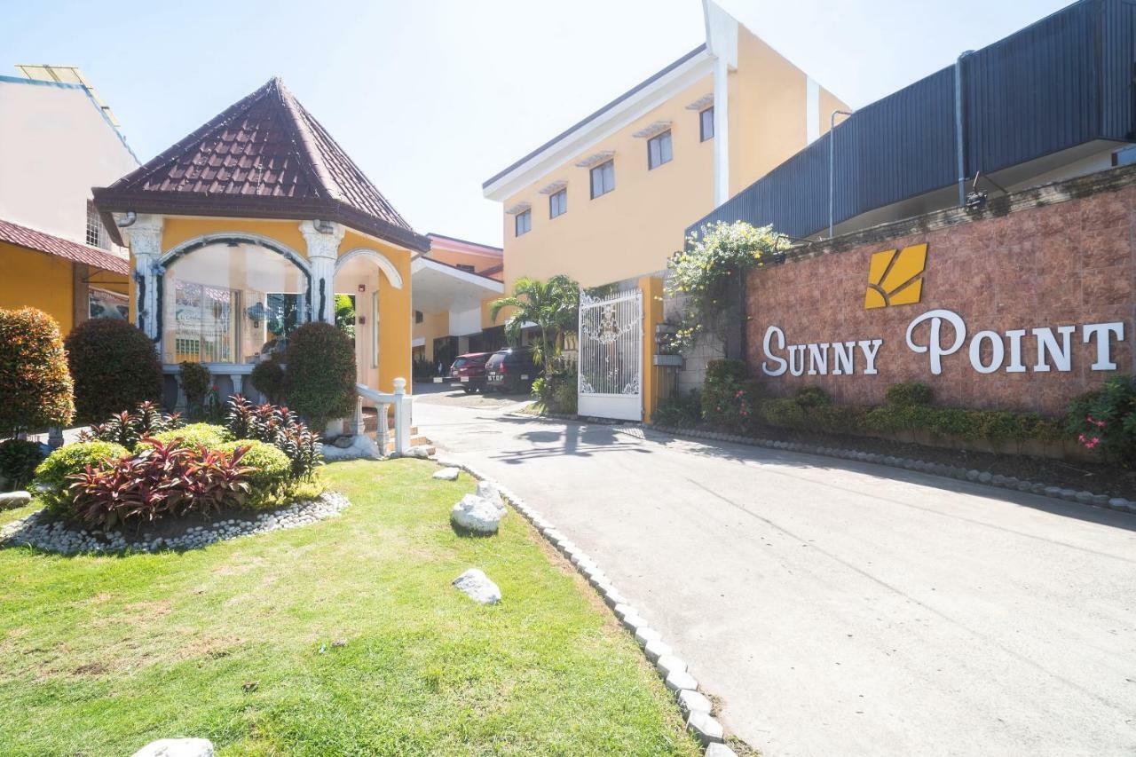 Oyo 197 Sunny Point Hotel Davao City Exterior foto