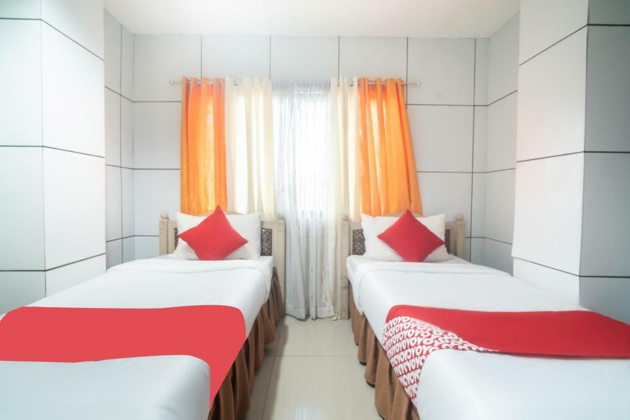 Oyo 197 Sunny Point Hotel Davao City Exterior foto