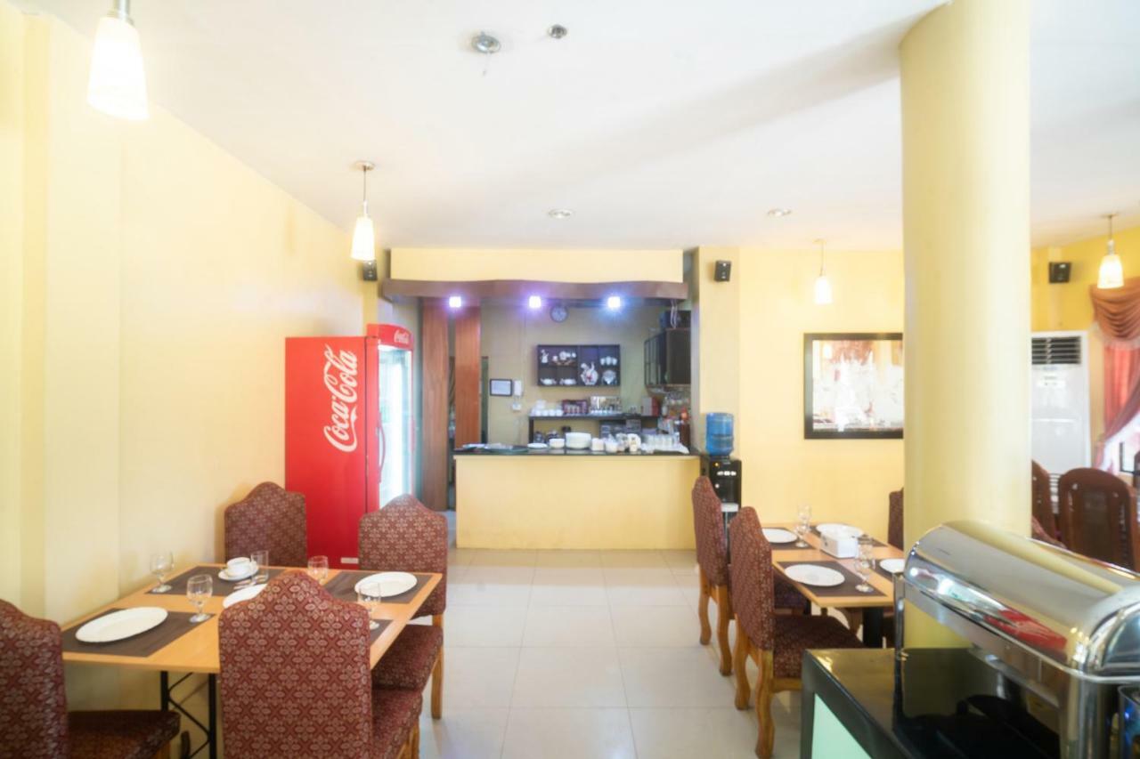 Oyo 197 Sunny Point Hotel Davao City Exterior foto