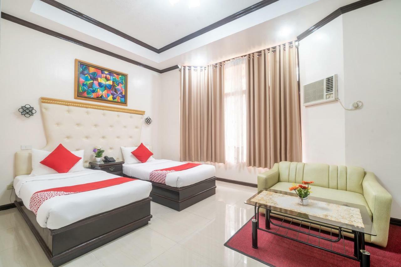 Oyo 197 Sunny Point Hotel Davao City Exterior foto